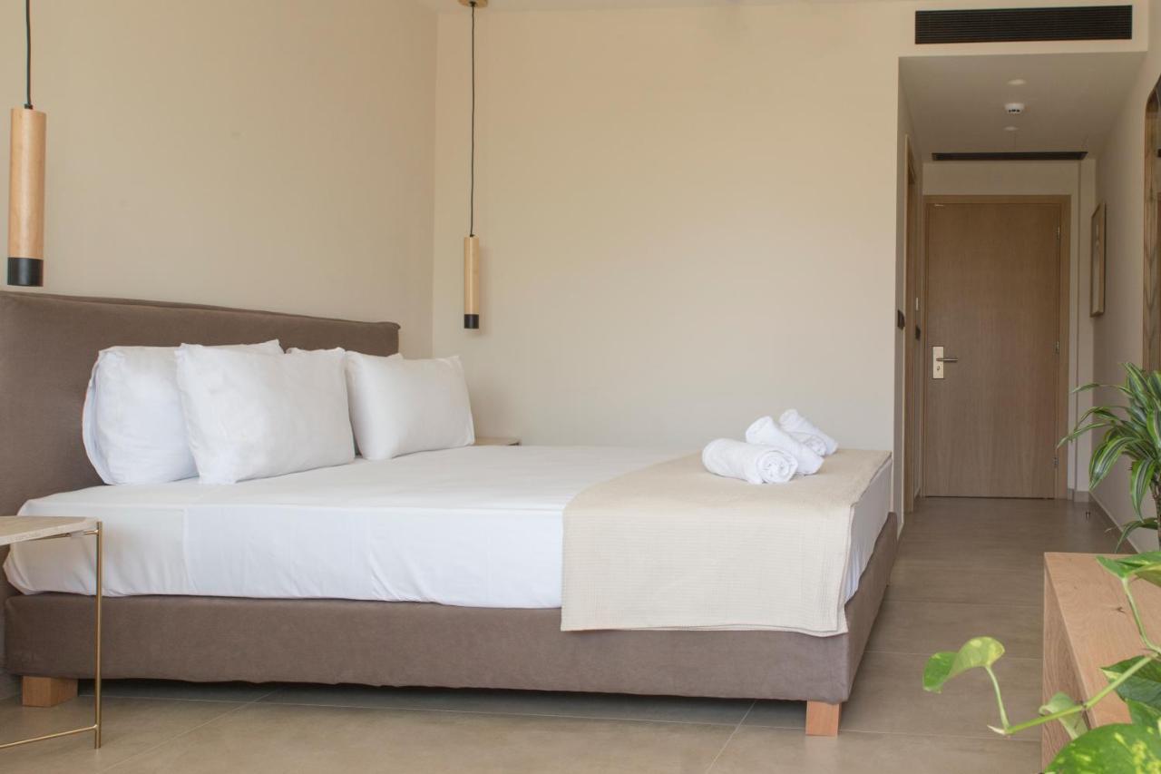 Living Stone Condo Hotel Atene Esterno foto
