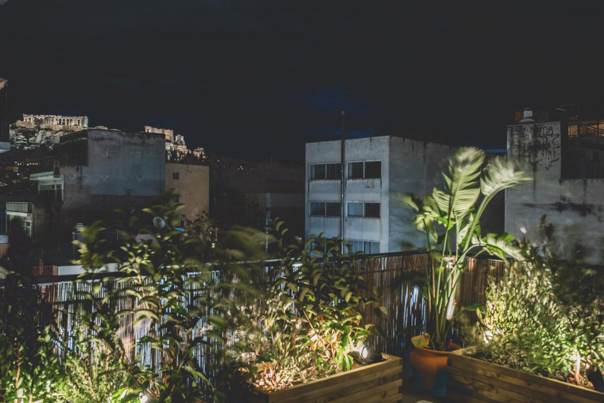Living Stone Condo Hotel Atene Esterno foto