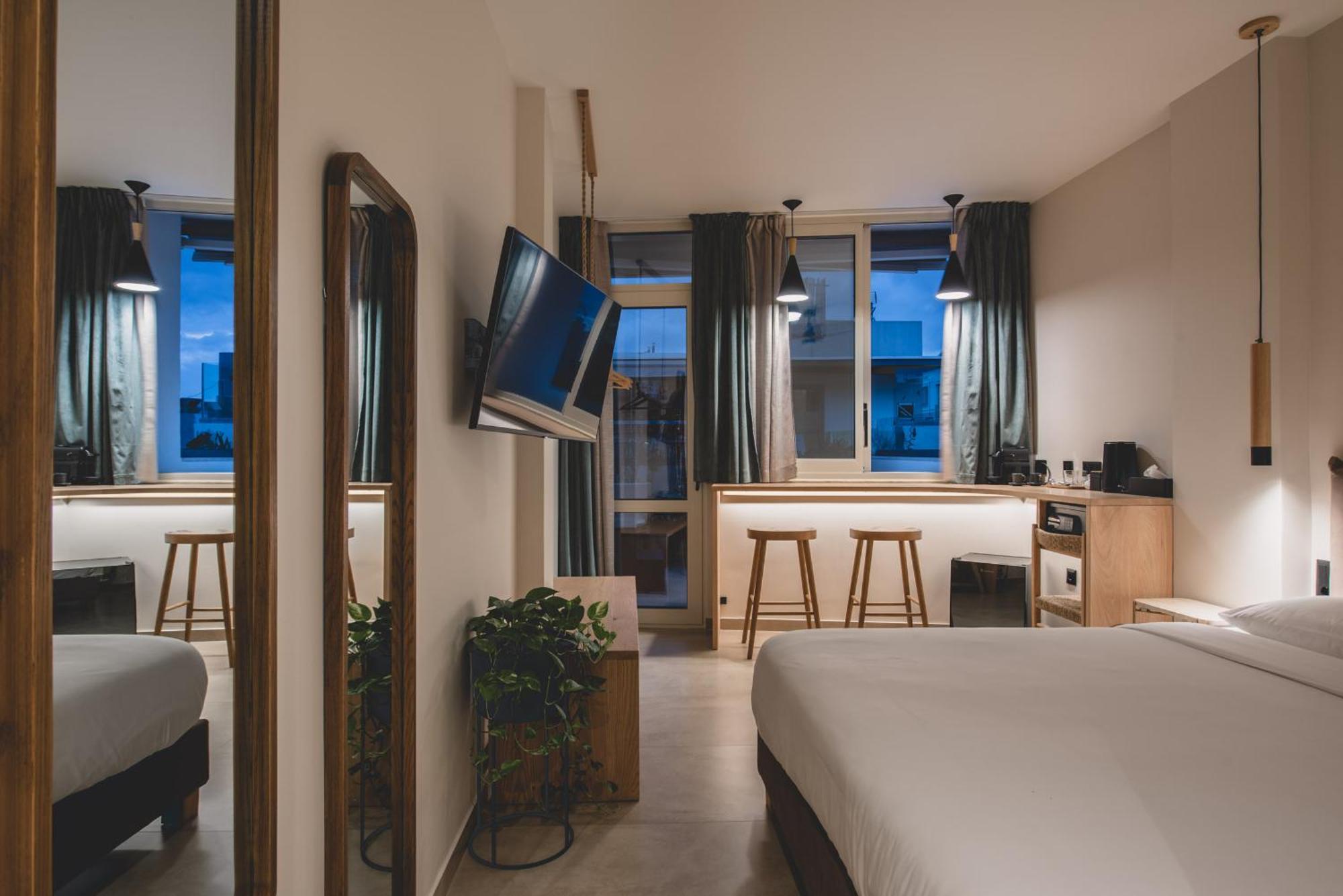 Living Stone Condo Hotel Atene Esterno foto