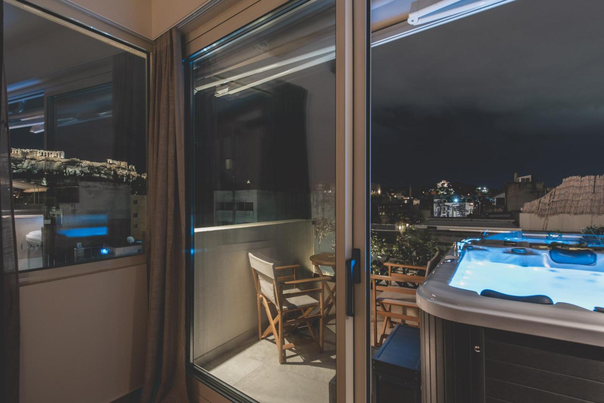 Living Stone Condo Hotel Atene Esterno foto