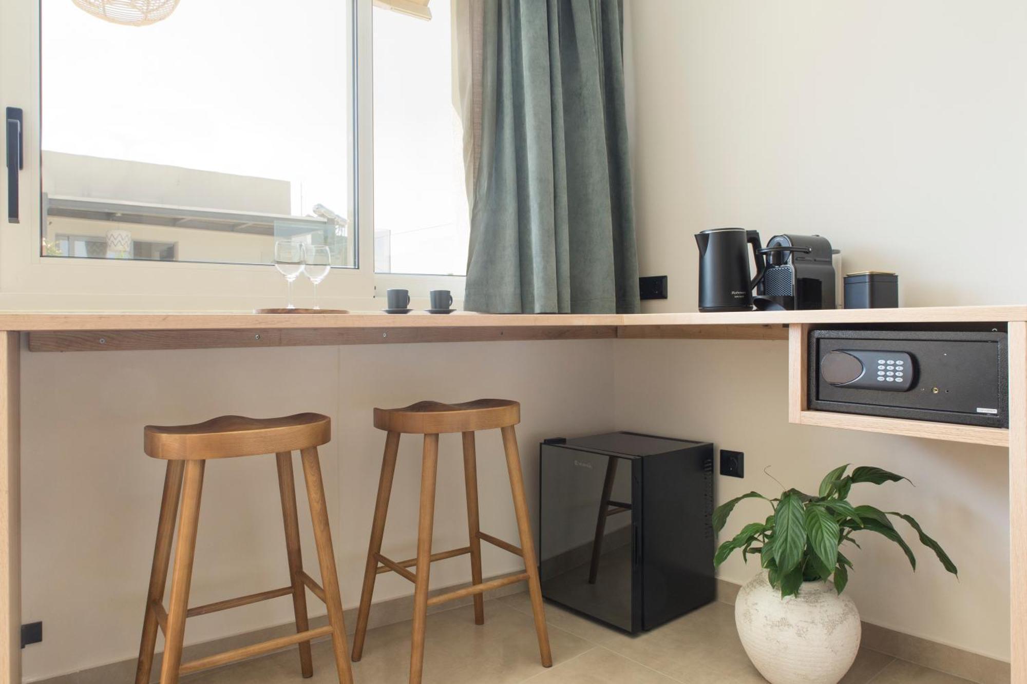 Living Stone Condo Hotel Atene Esterno foto