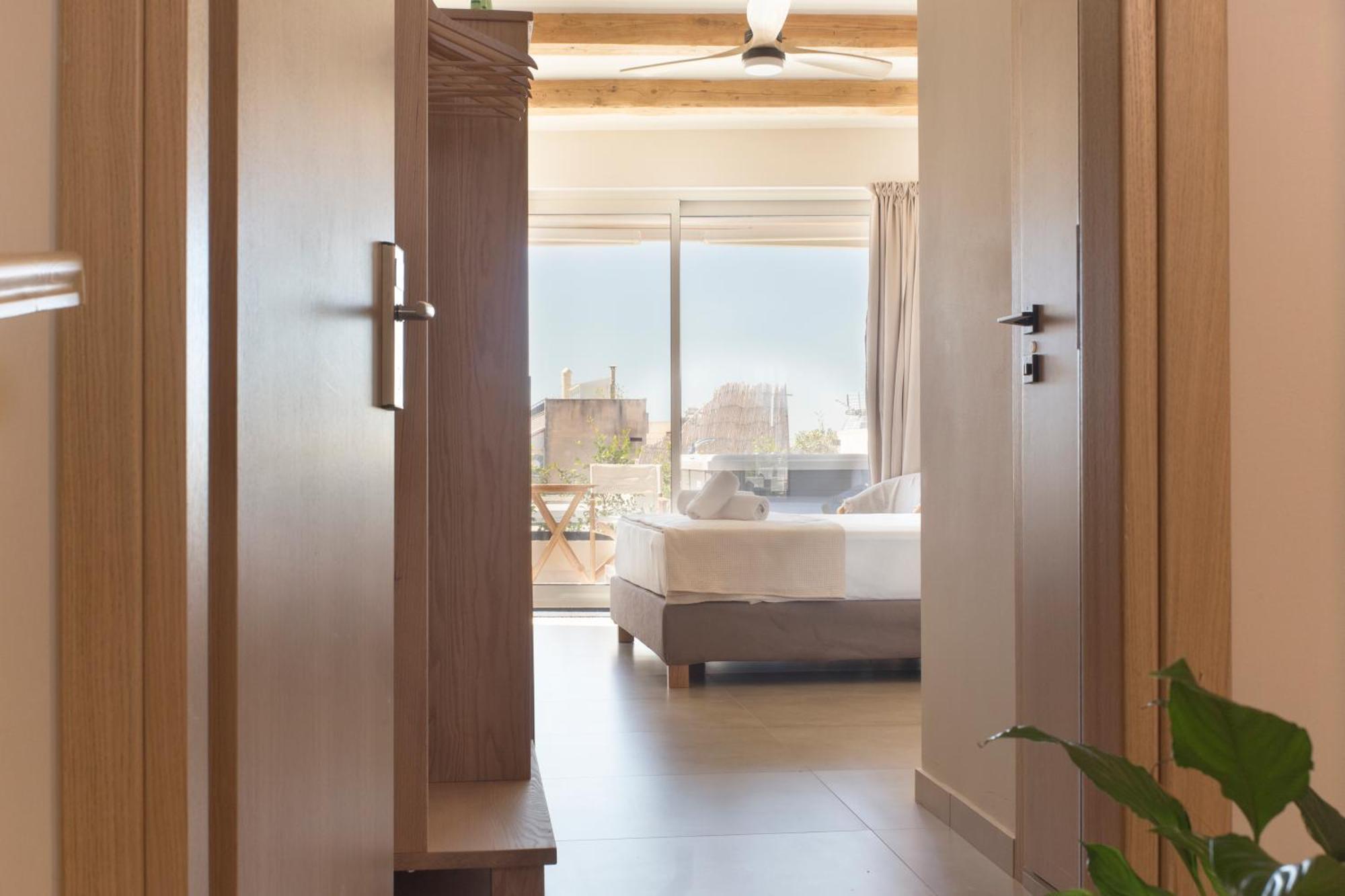Living Stone Condo Hotel Atene Esterno foto