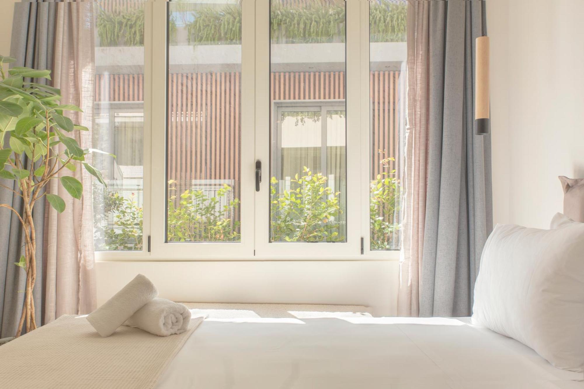 Living Stone Condo Hotel Atene Esterno foto