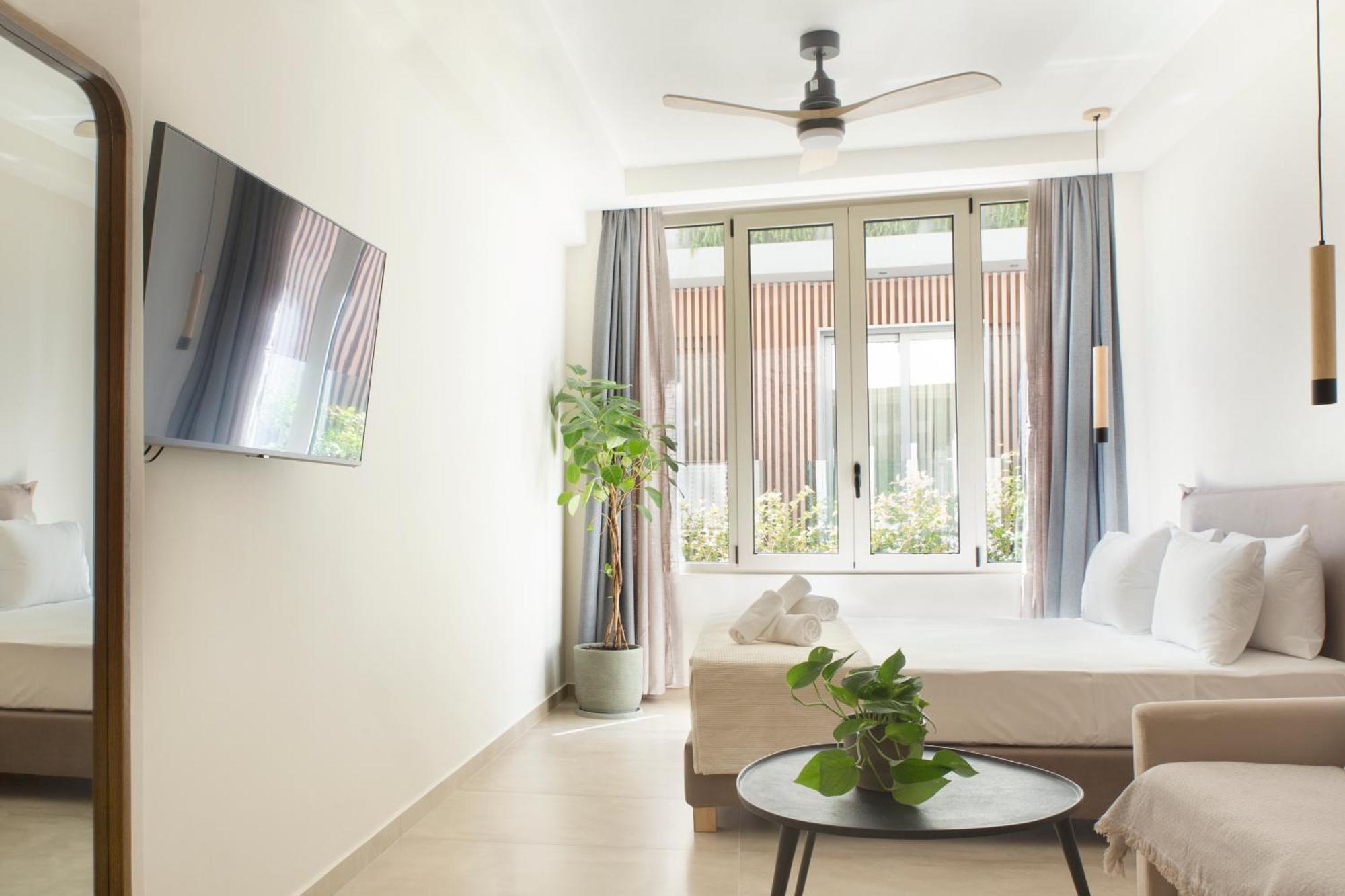 Living Stone Condo Hotel Atene Esterno foto
