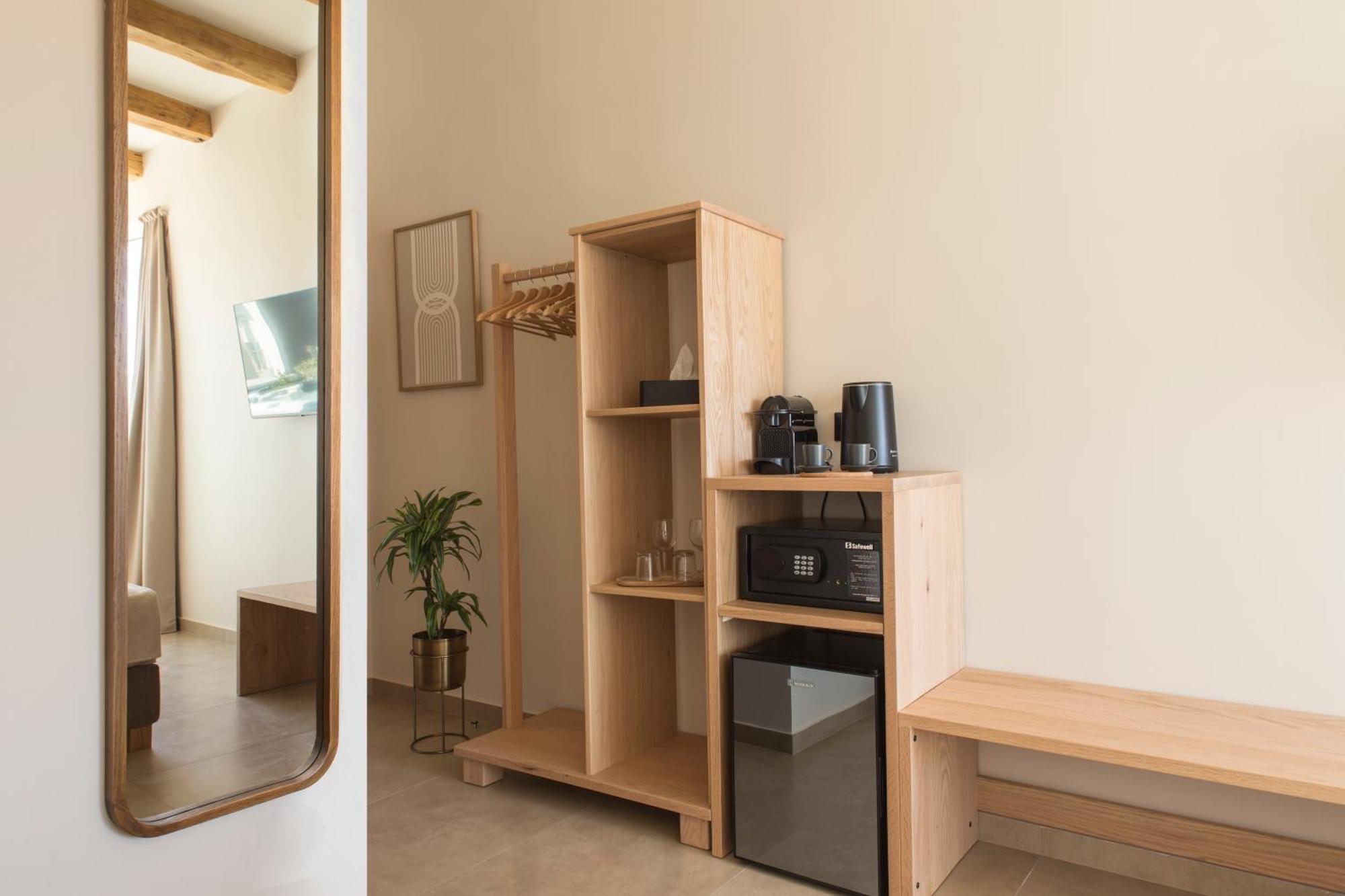 Living Stone Condo Hotel Atene Esterno foto