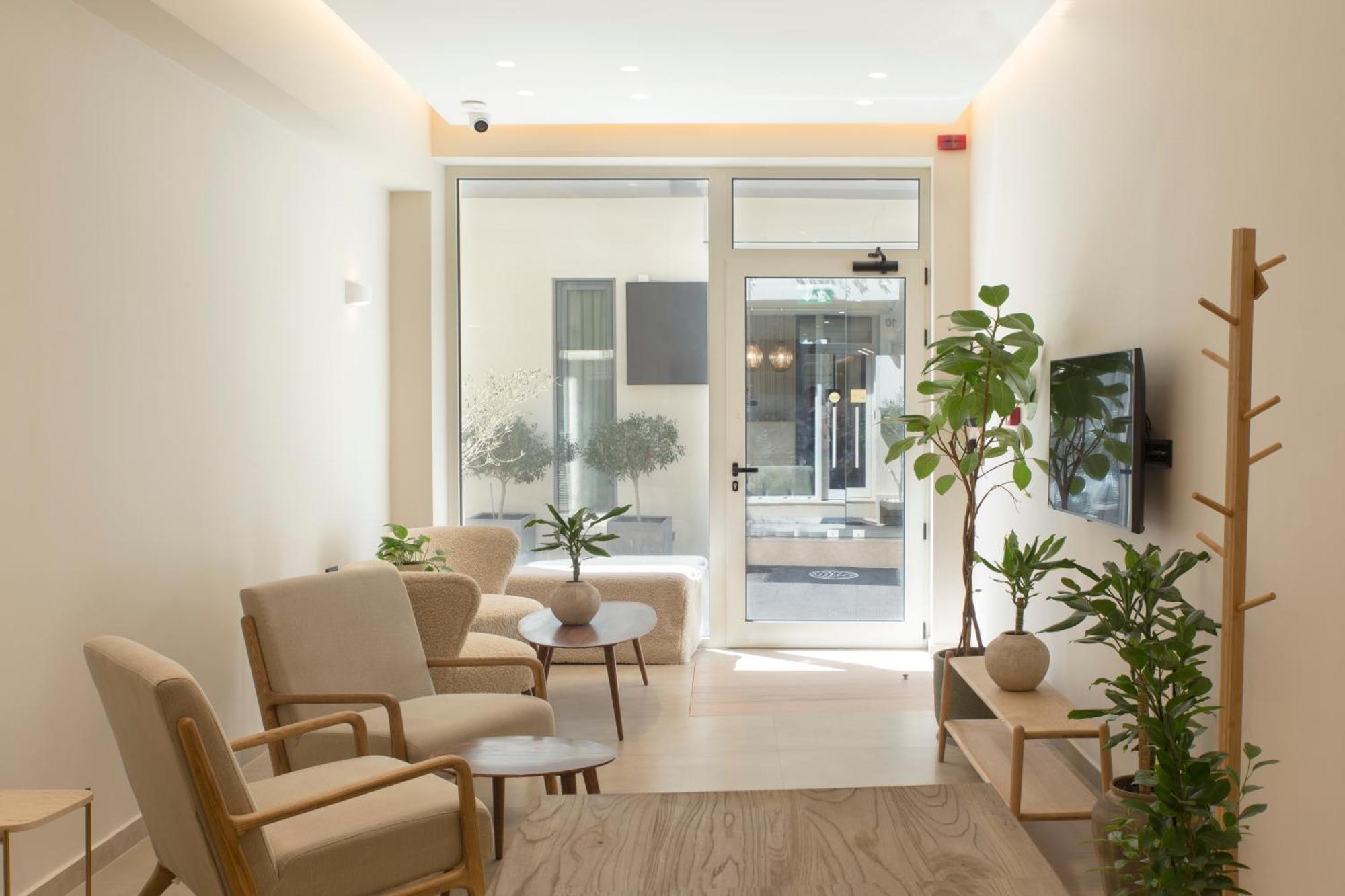 Living Stone Condo Hotel Atene Esterno foto